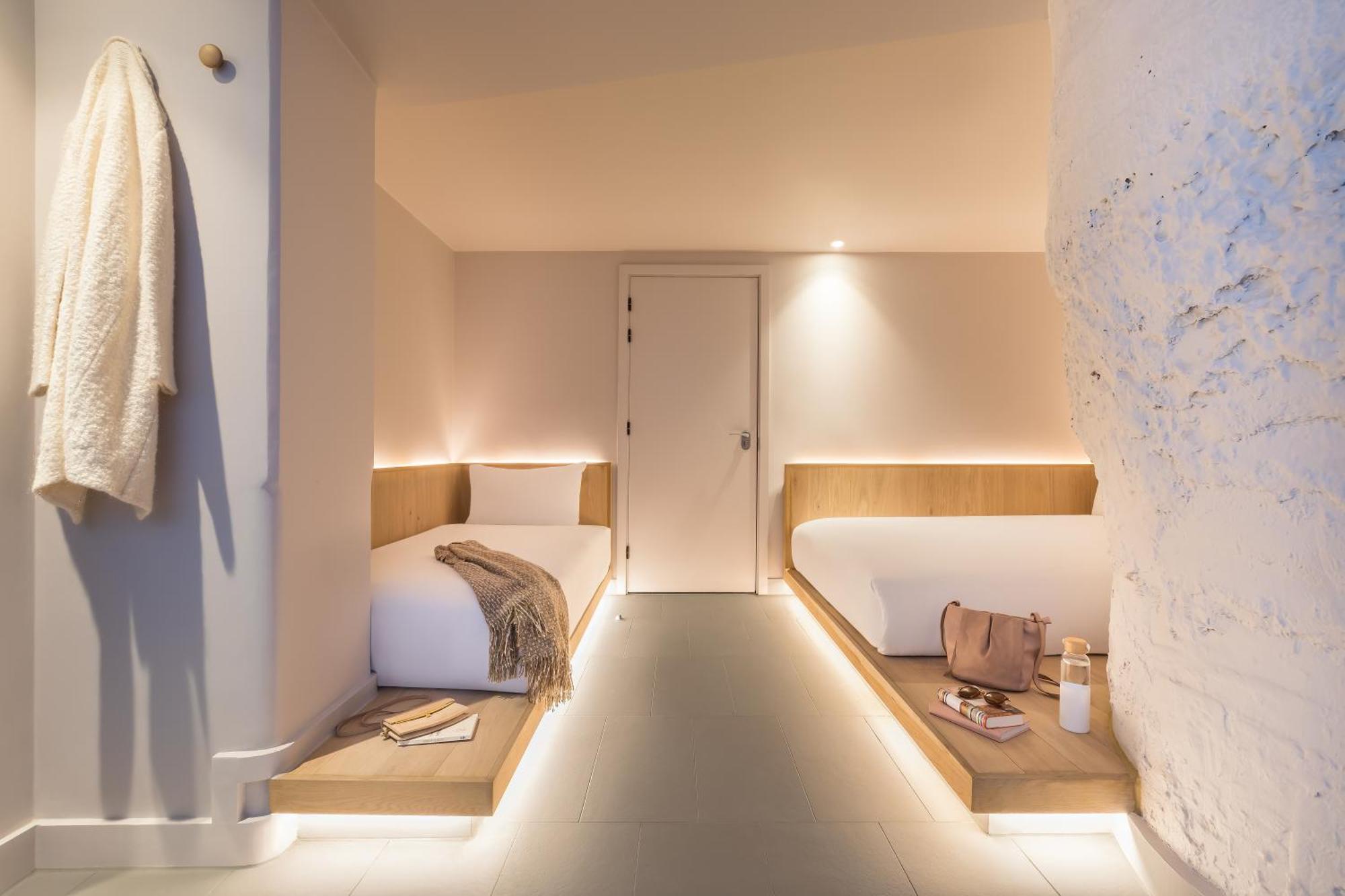 Zedwell Underground Hotel Tottenham Court Rd Лондон Екстер'єр фото