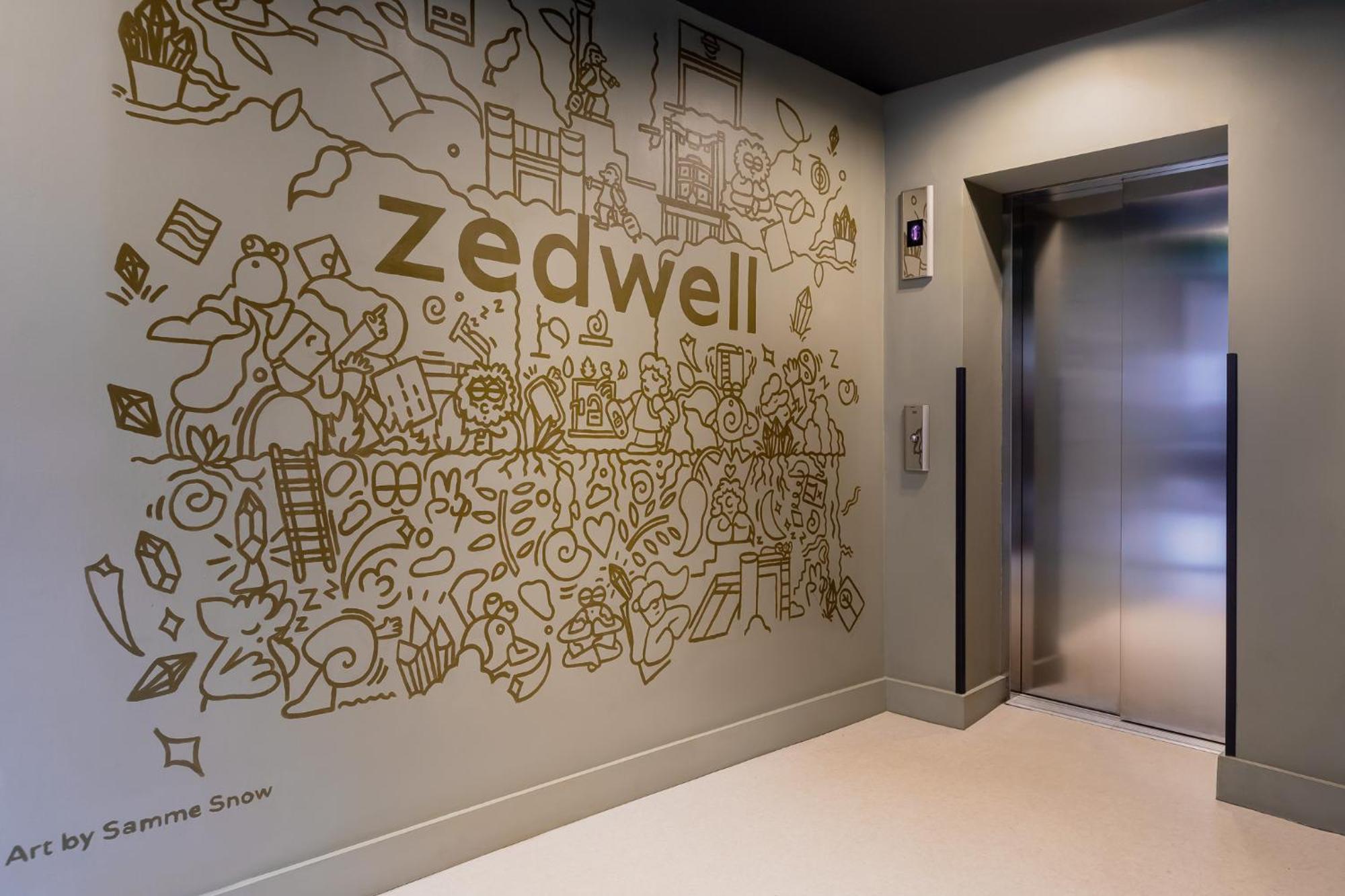 Zedwell Underground Hotel Tottenham Court Rd Лондон Екстер'єр фото